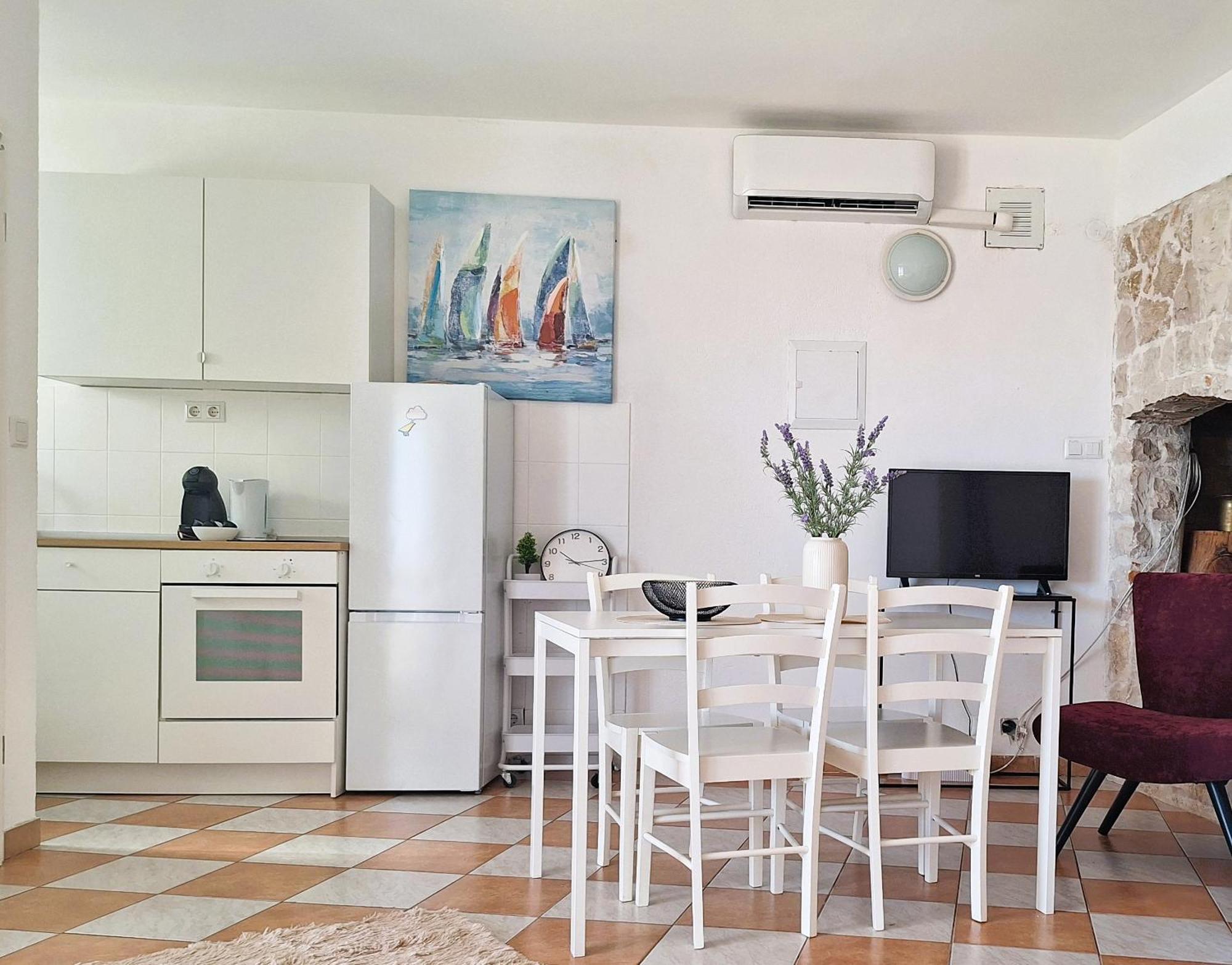 Apartmani Stine Donji Okrug  Exterior foto